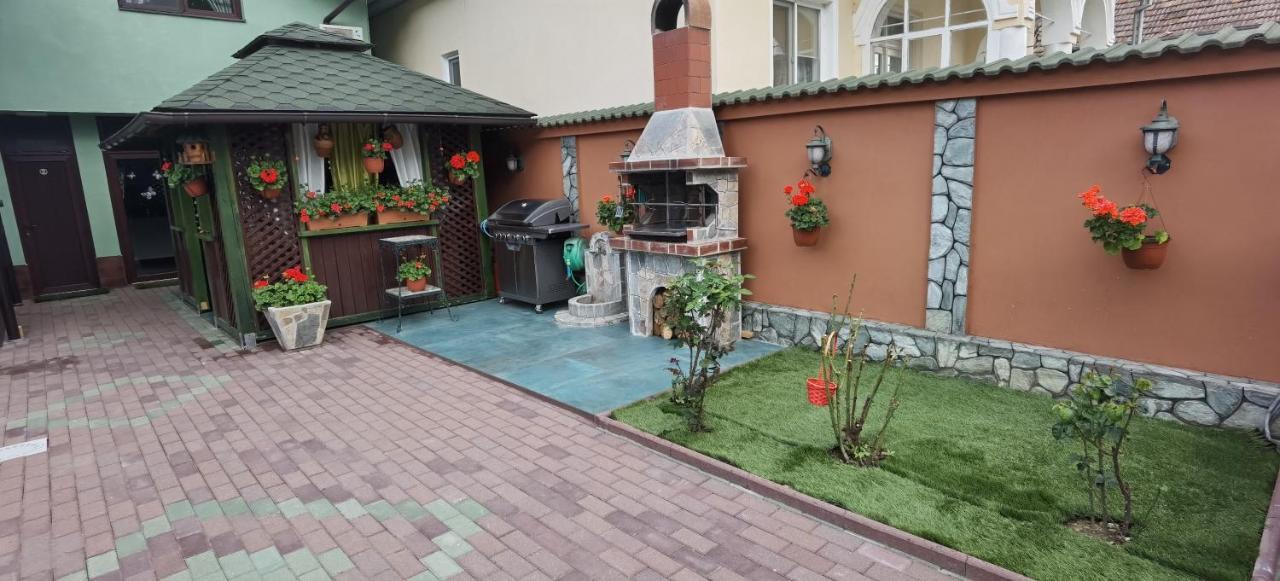 Casa Cizi Calimanesti Exterior foto