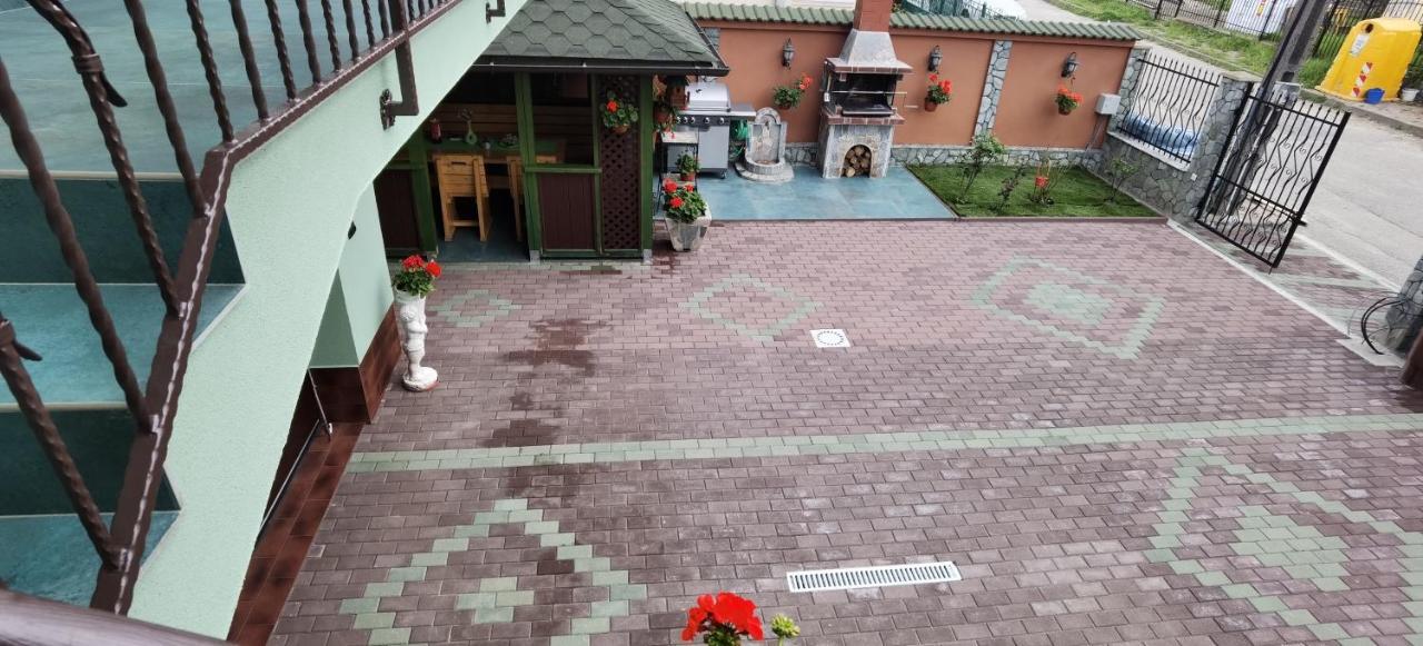 Casa Cizi Calimanesti Exterior foto